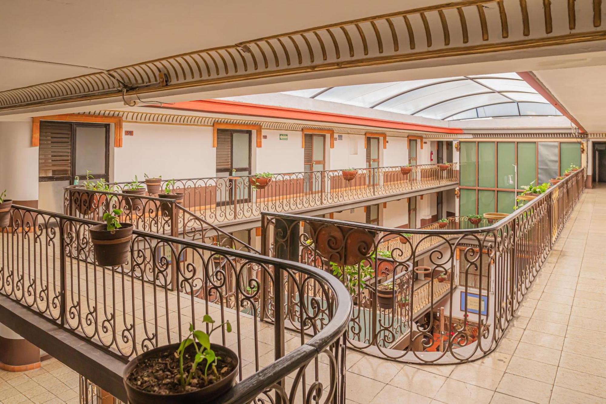 Hotel Zapotlan Ciudad Guzman Exterior foto